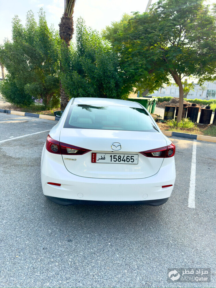 Mazda 3 Model 2017 - 8