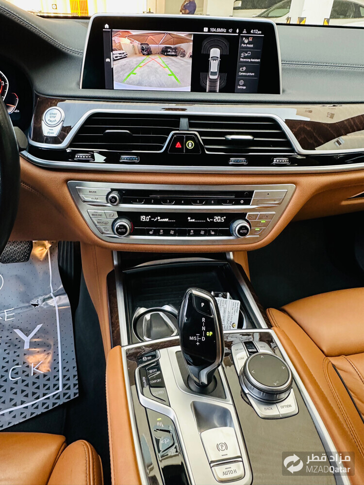 BMW 730 li - 12