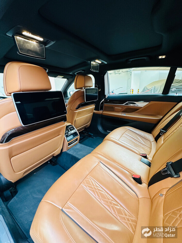 BMW 730 li - 14