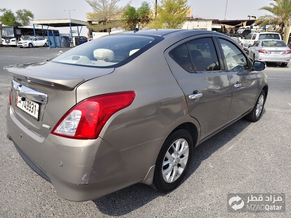 Nissan sunny 2016 full option - 16