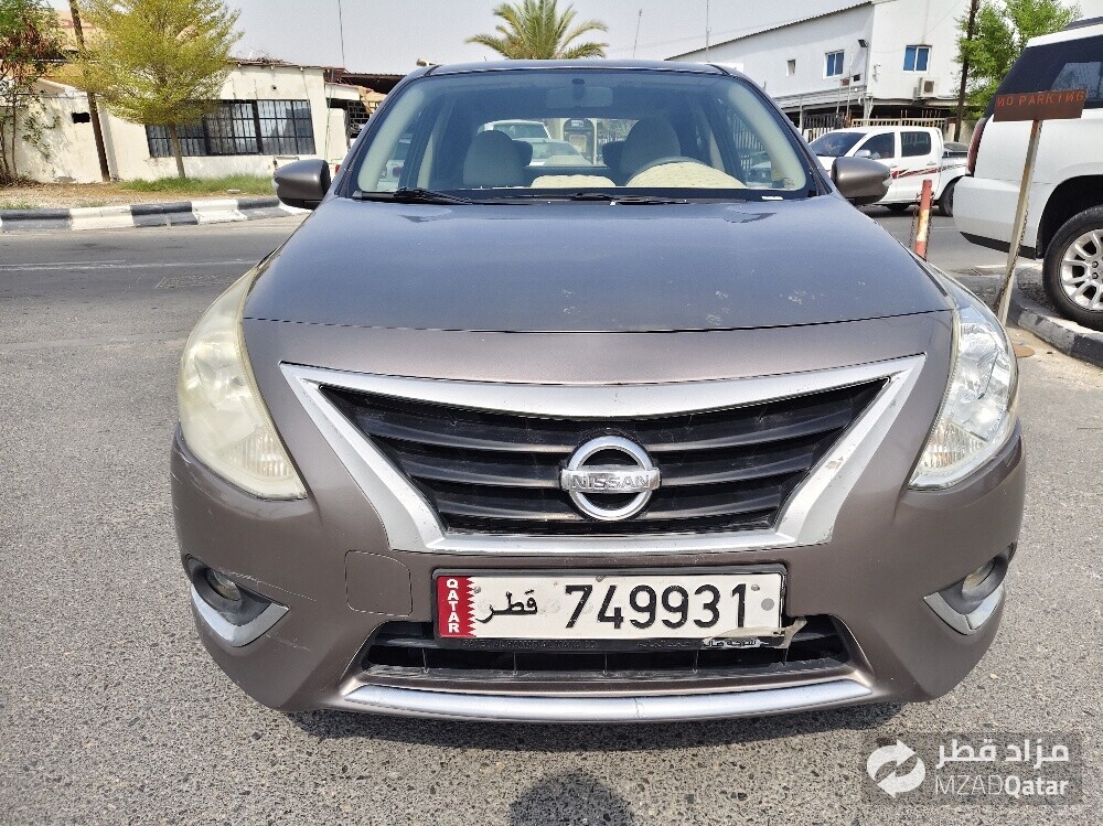 Nissan sunny 2016 full option - 5