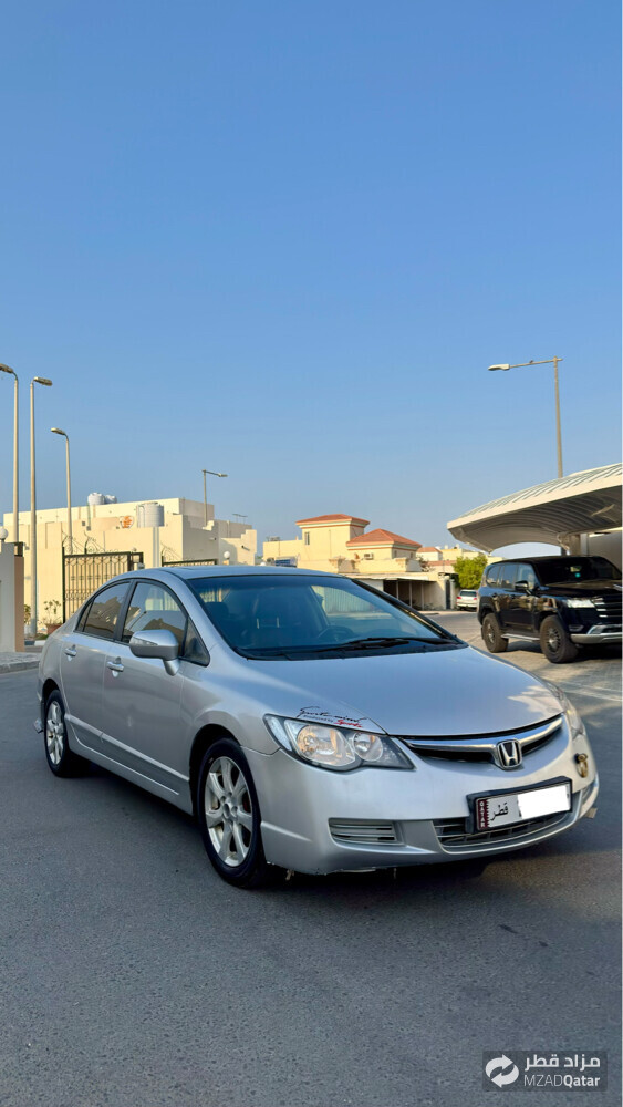 Honda Civic Full Option - 4