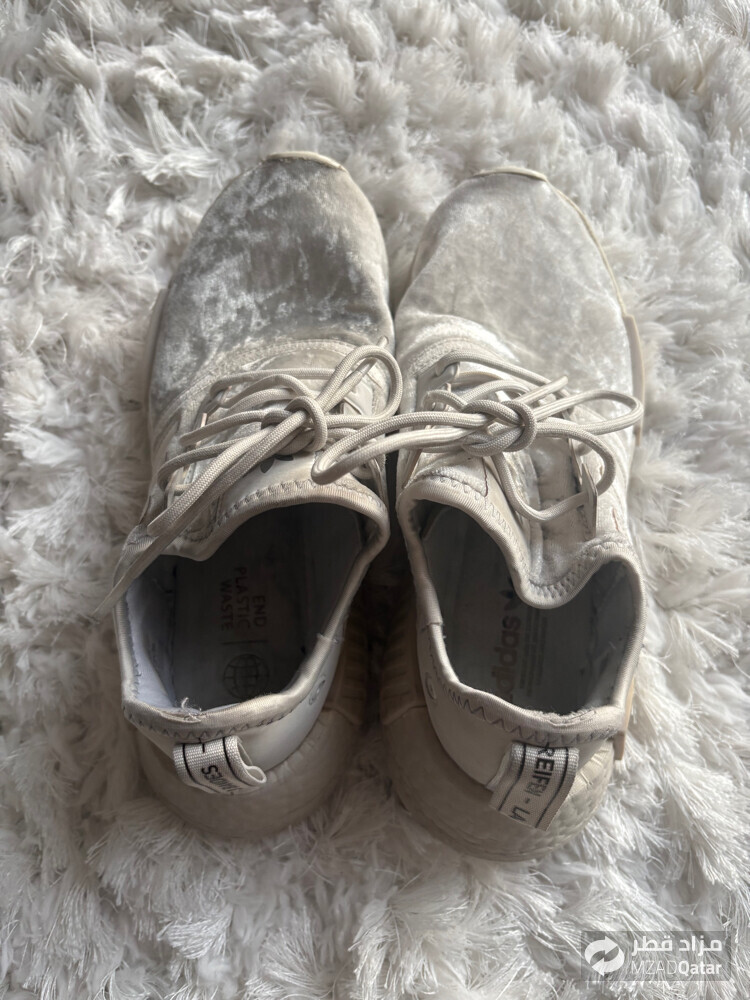 adidas’s shoes  - 1