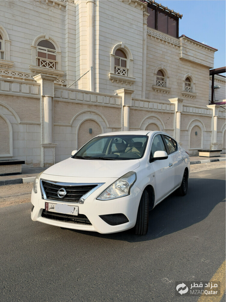 Nissan Sunny 2022 - 1