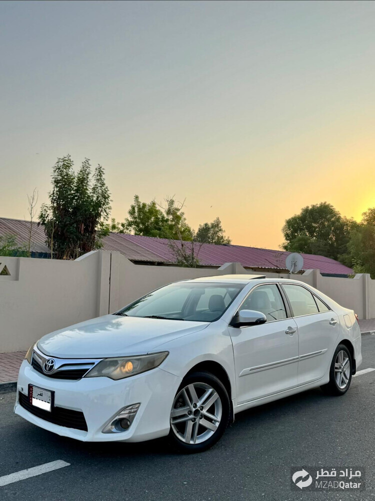 Toyota Camry GLX 2014  - 1