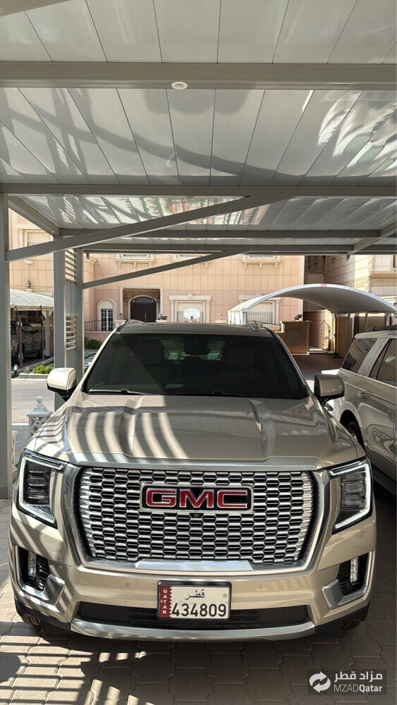 GMC Yukon denali - 3