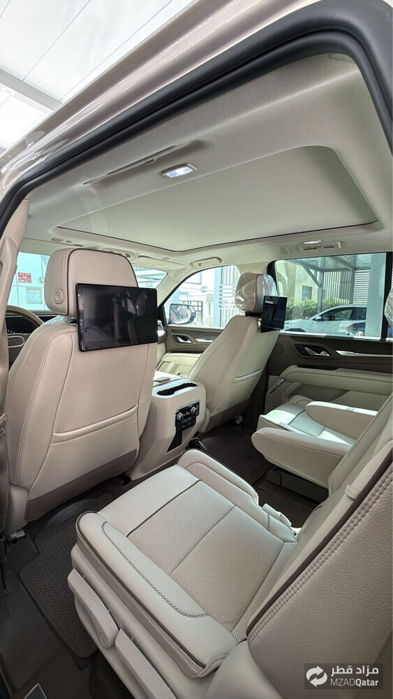 GMC Yukon denali - 2