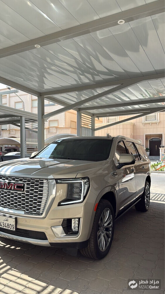 GMC Yukon denali - 4