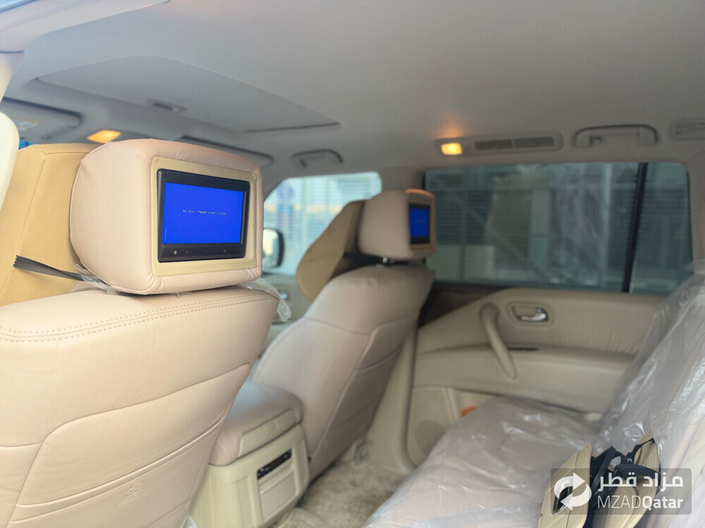 NISSAN PATROL PLATINUM/ LESS KILOME - 14