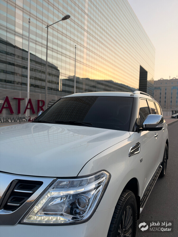 NISSAN PATROL PLATINUM/ LESS KILOME - 17