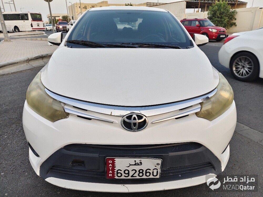 Toyota    Yaris    2014      sale - 4