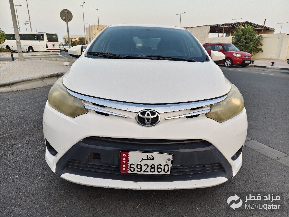 Toyota    Yaris    2014      sale - 18