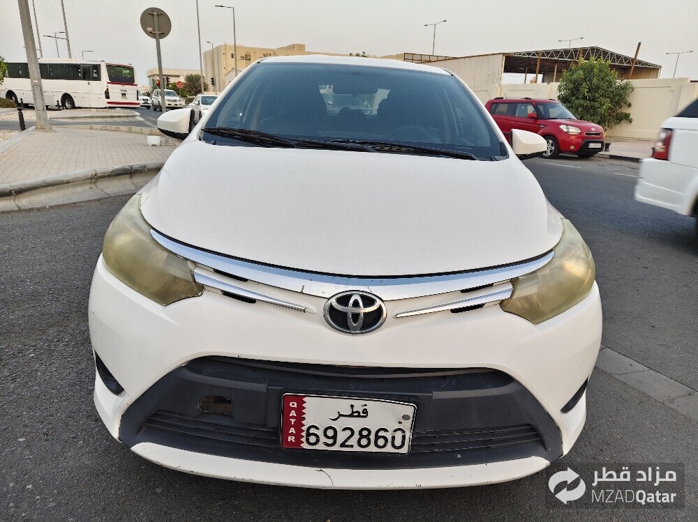 Toyota    Yaris    2014      sale - 3