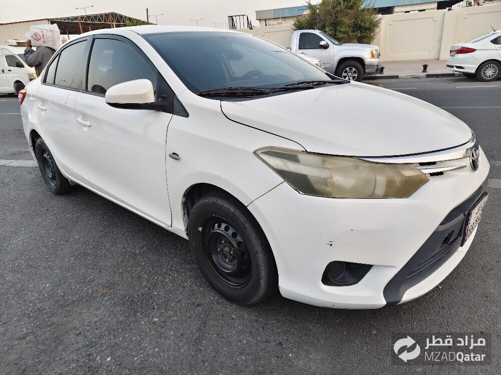 Toyota    Yaris    2014      sale - 11