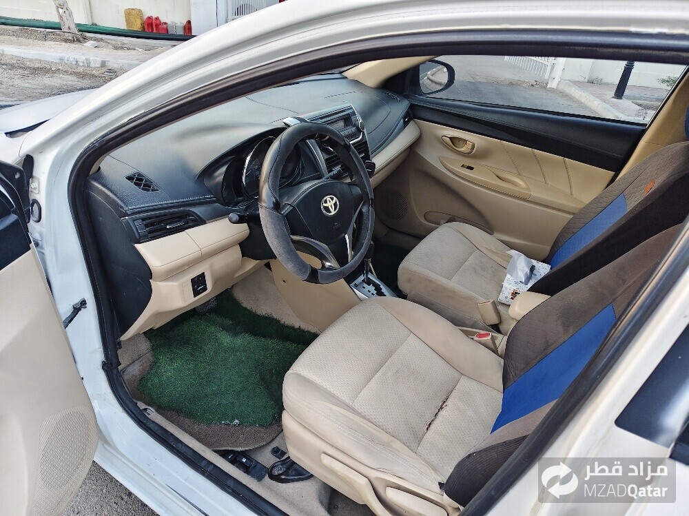 Toyota    Yaris    2014      sale - 13