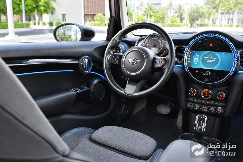 Mini Cooper 2024 under warranty - 18