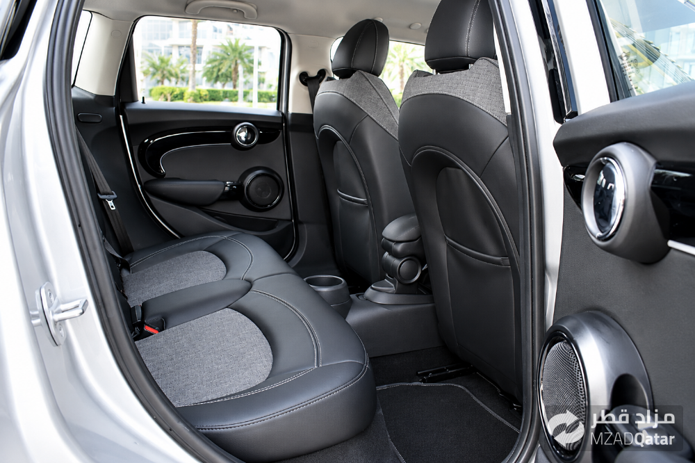 Mini Cooper 2024 under warranty - 24