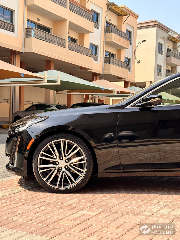 Cadillac CT5 - 14