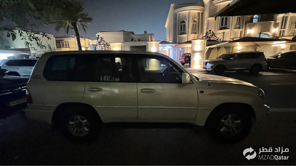 Lexus LX470 - 2