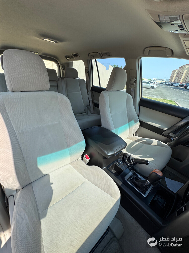 Toyota Prado 2012 - 4