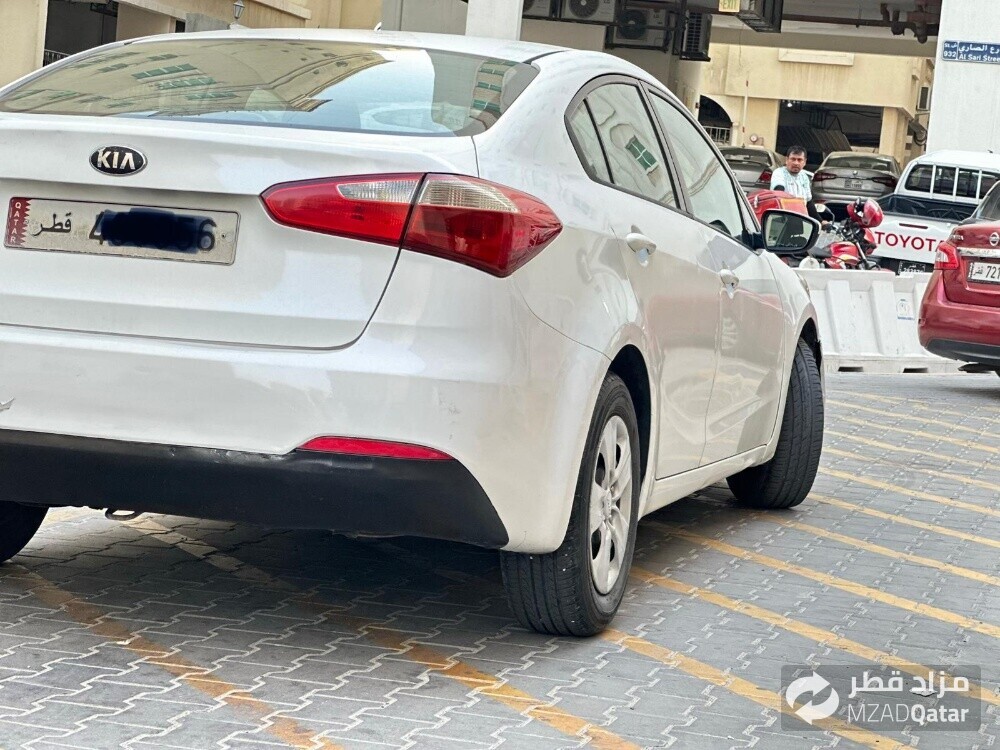 Kia cerato - 7