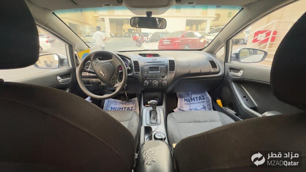 Kia cerato - 8