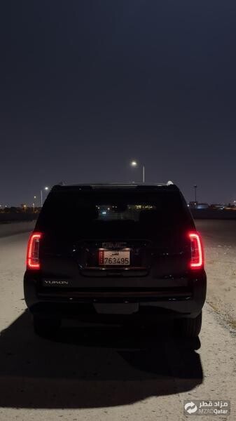 GMC Yukon SLE 2018 V8 - 5