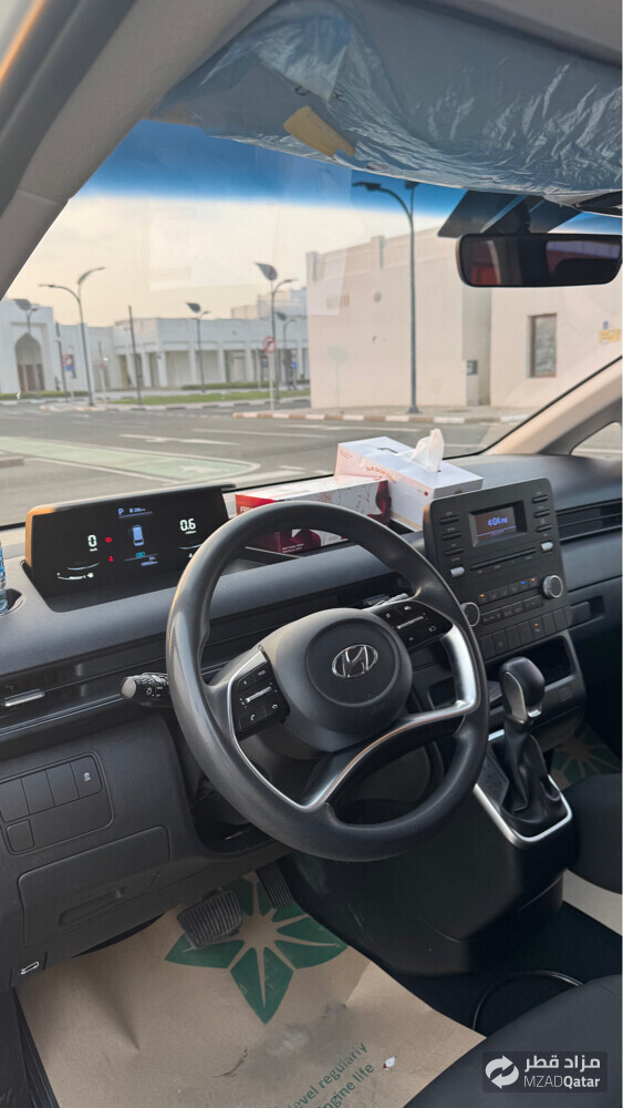 Hyundai Staria  - 10