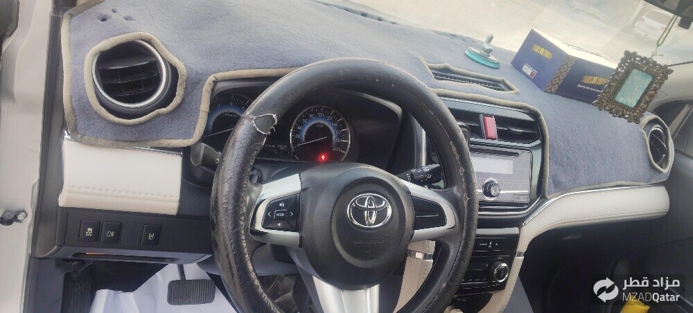 toyota Rush - 4