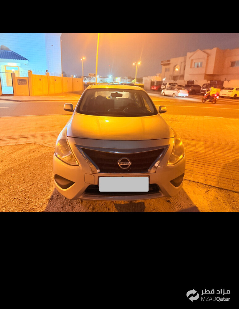 سياره نيسان بحاله جيدة  - 1