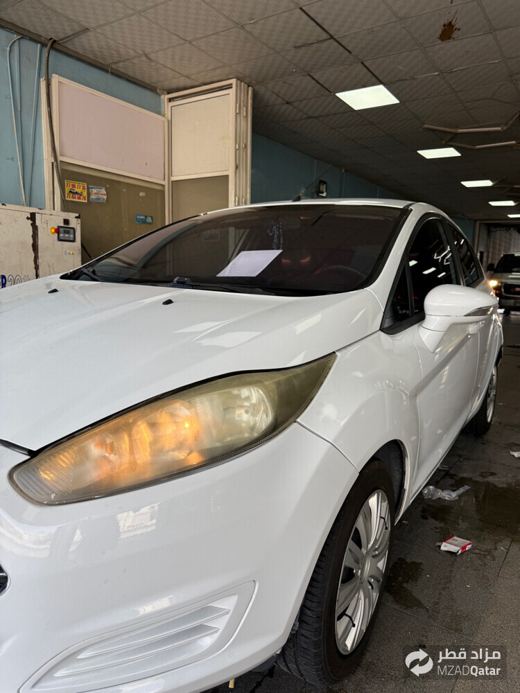 Ford Fiesta  - 6