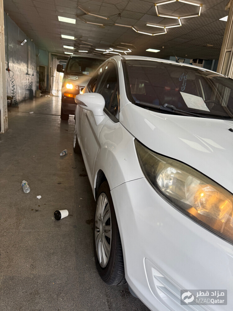 Ford Fiesta  - 4