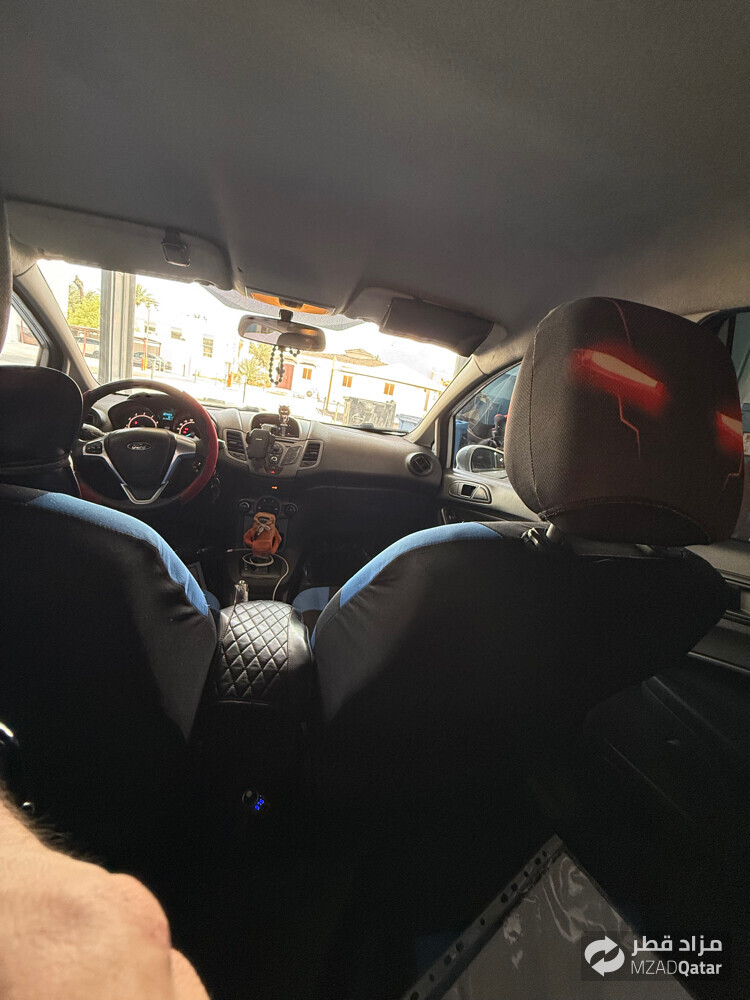 Ford Fiesta  - 8