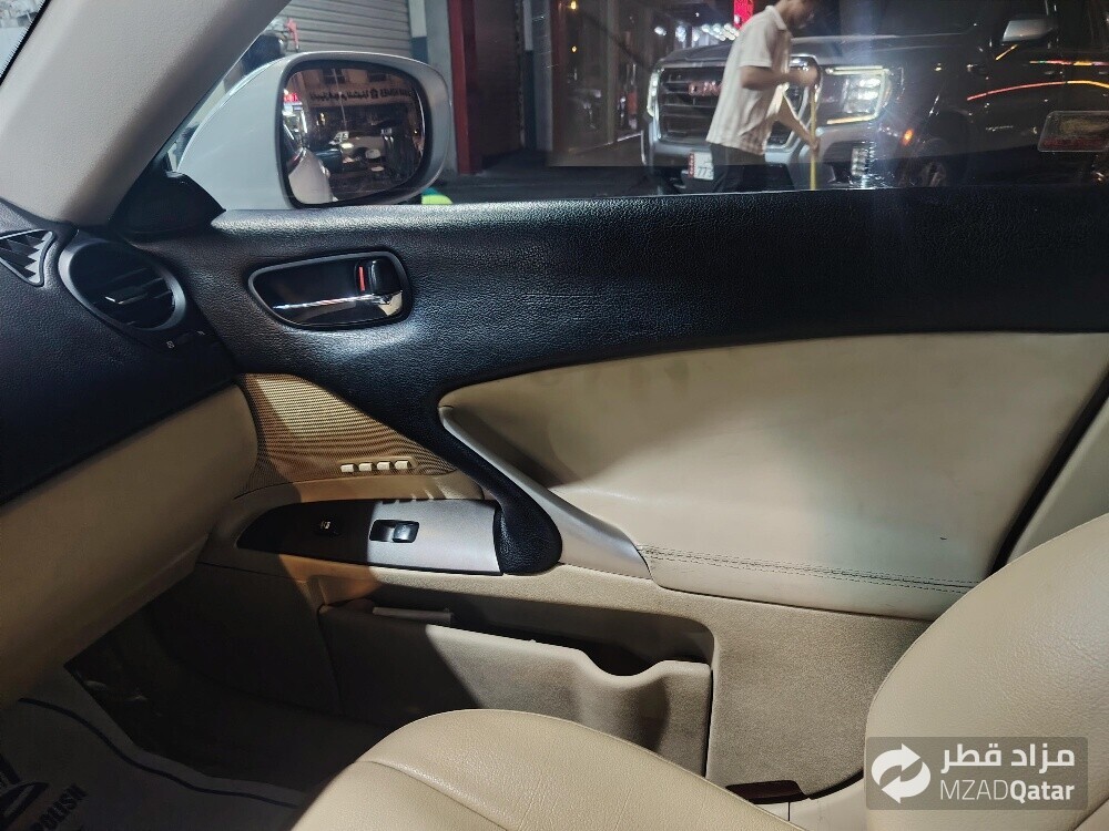 Lexus IS300 - 7