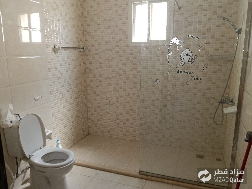 Apartment for rent in Madinat Khali - 6