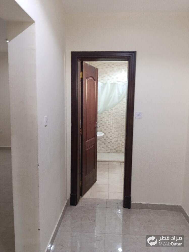Apartment for rent in Madinat Khali - 24