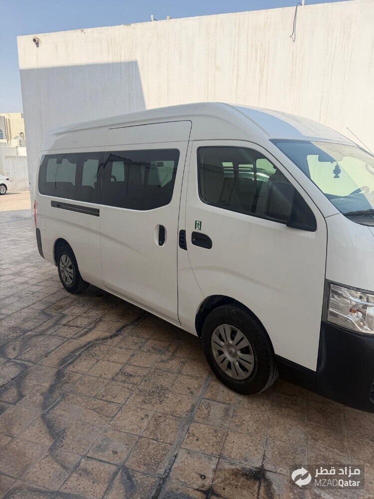 نيسان اوروين ٢٠٢١ - 2