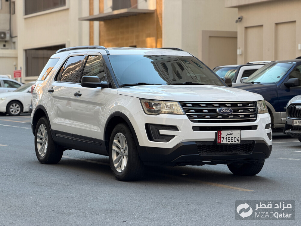Ford explorer - 1