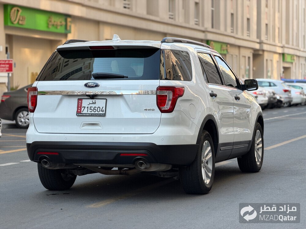 Ford explorer - 3