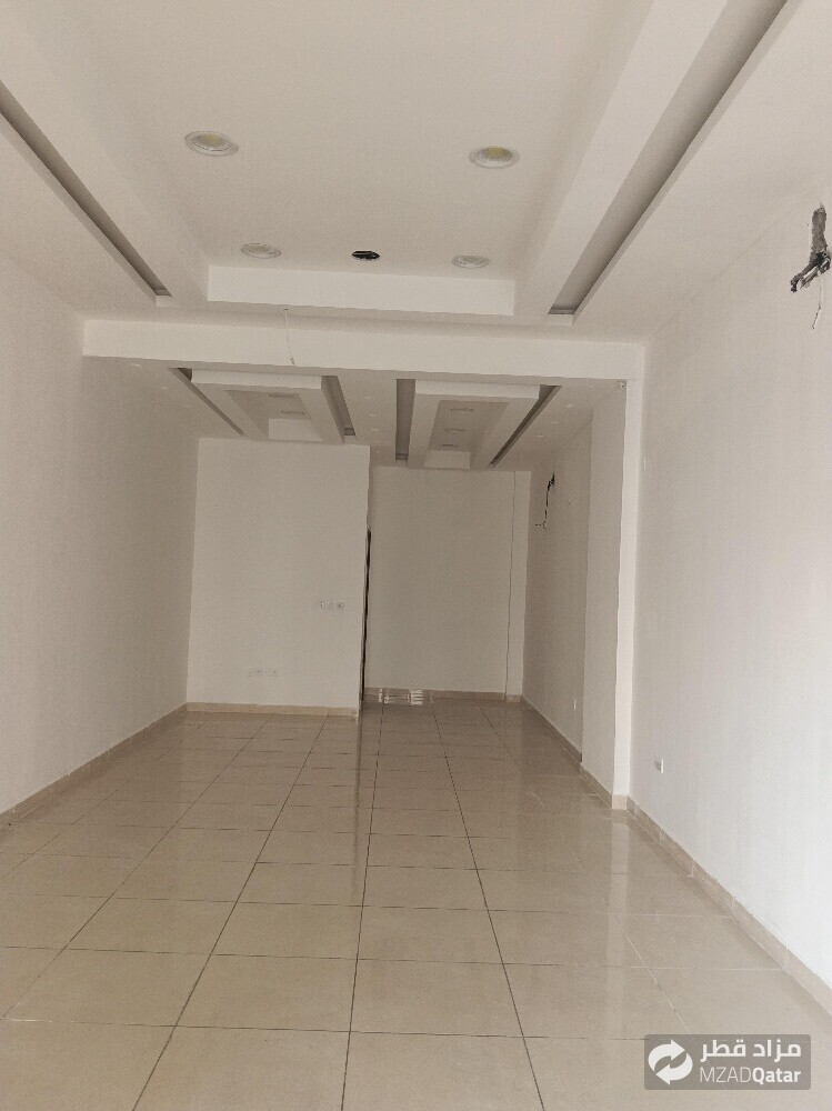 Commercial shops for rent n Gharafa - 2