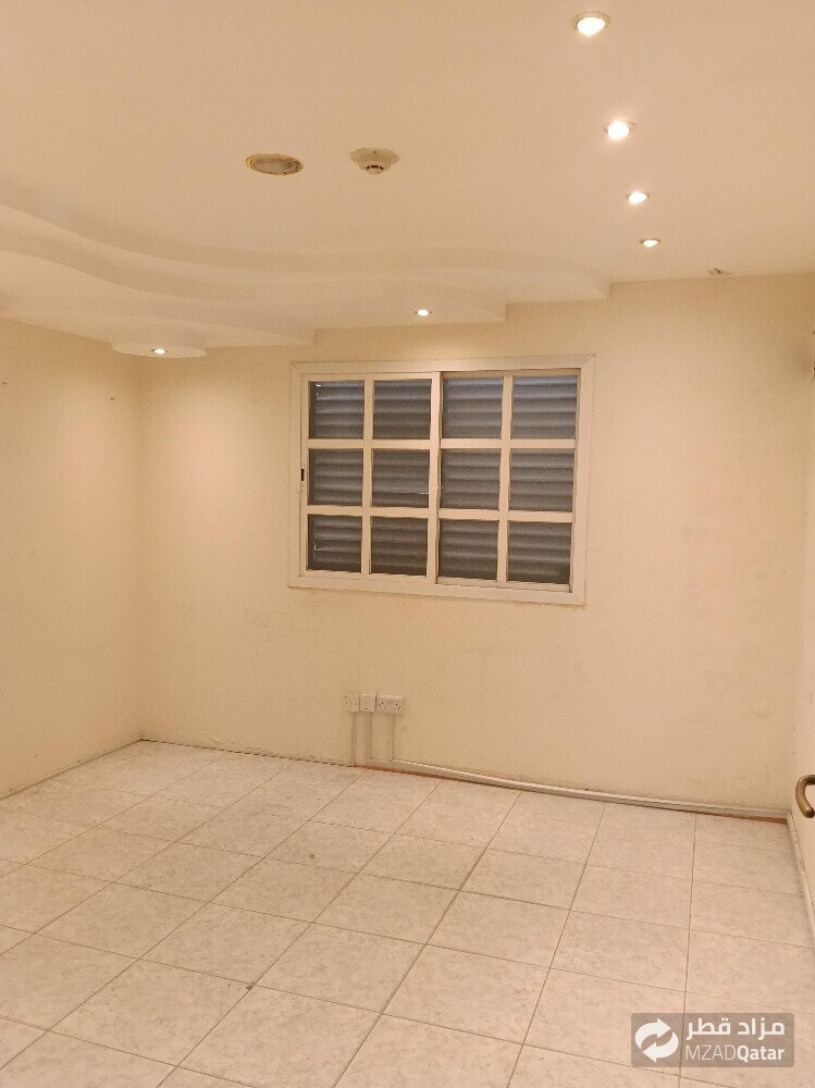 Commercial offices f rent n Muather - 3