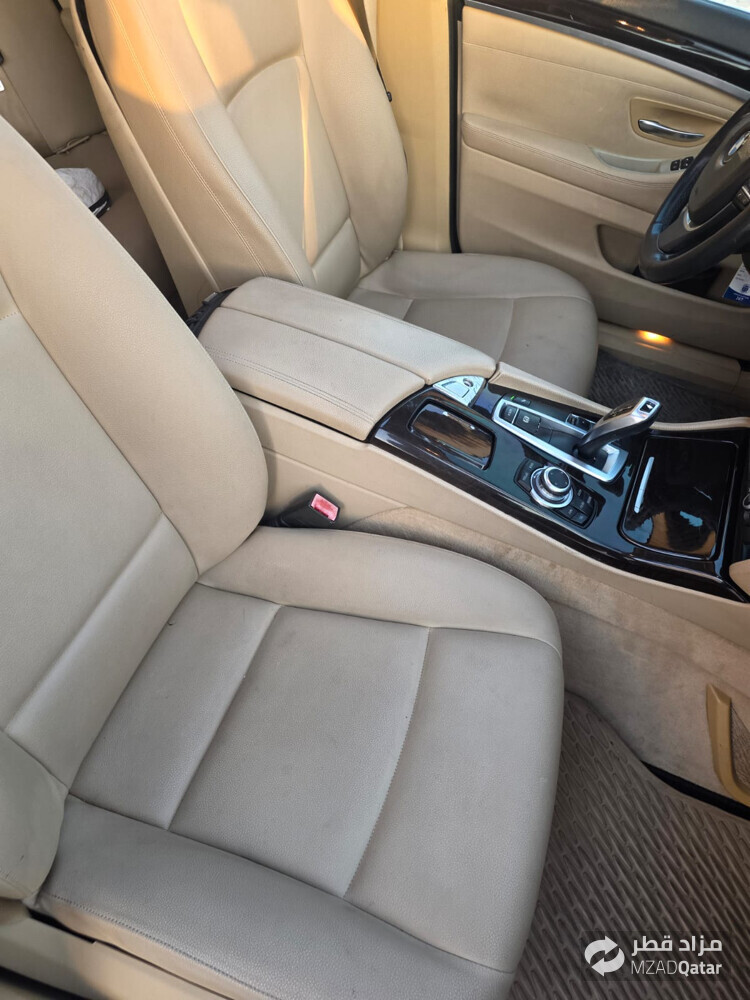 New shape 2014 BMW 520i - 5