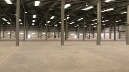 Building stores and hangers