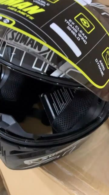 خوذه بلوتوث