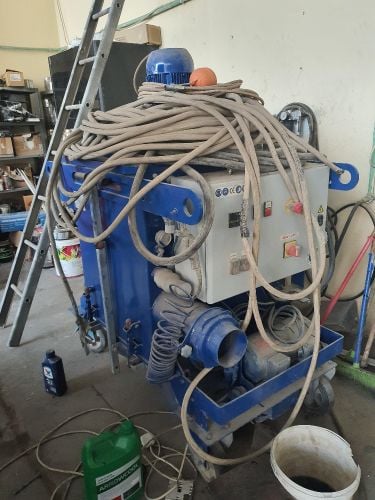 Shot Blasting Machine