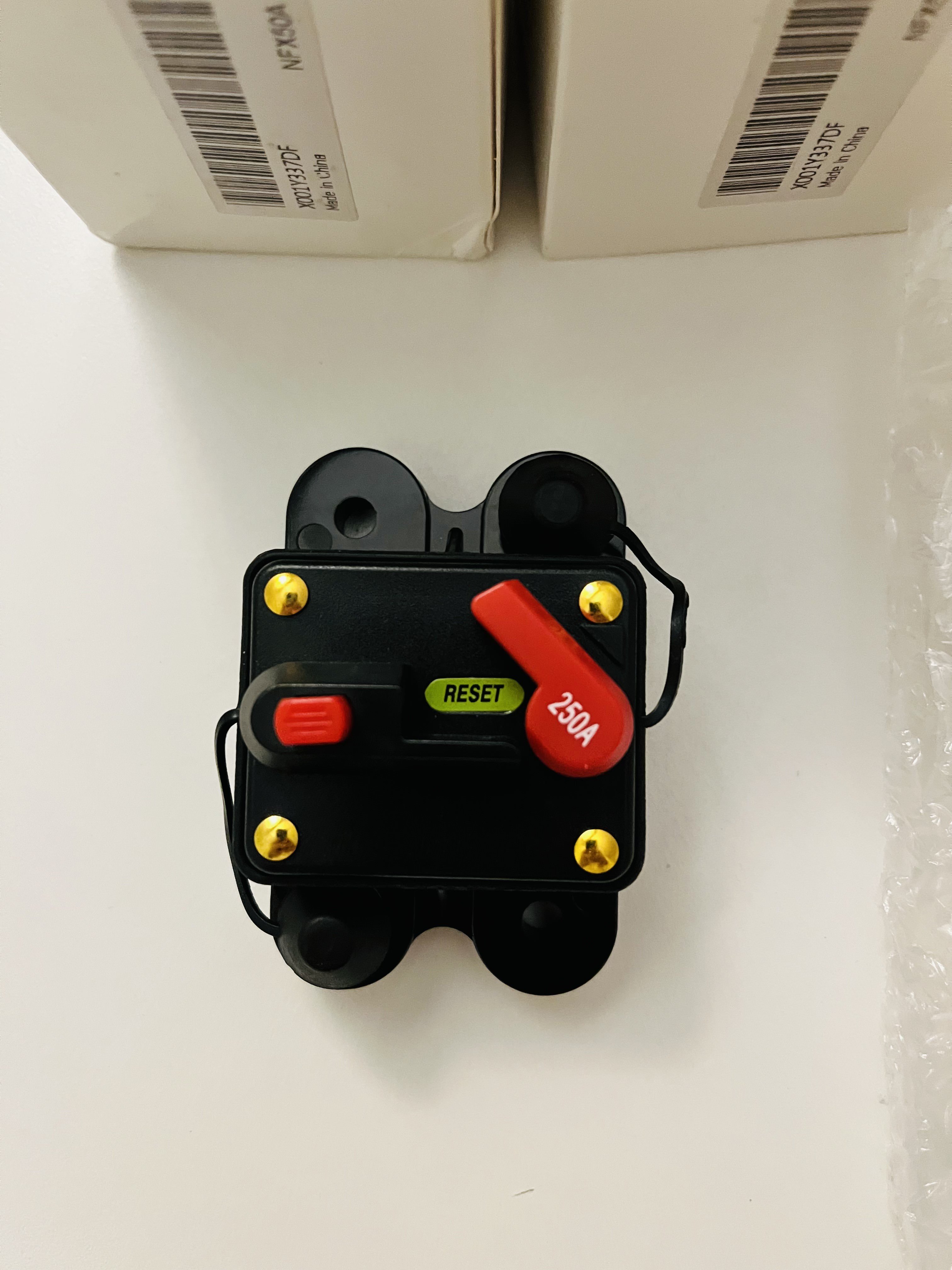 CIRCUIT BREAKER 250A 50A 50A New