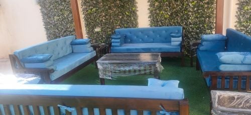 للبيع الكراس والطولات والفراش