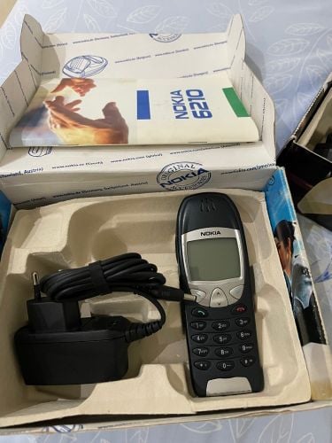 نوكيا 6210 اسود 