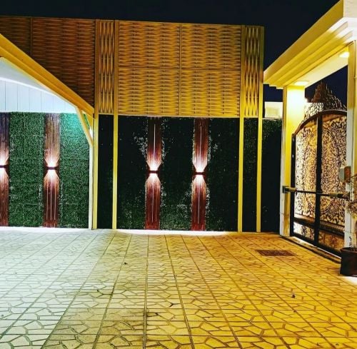 تصميم زهرة للجدار