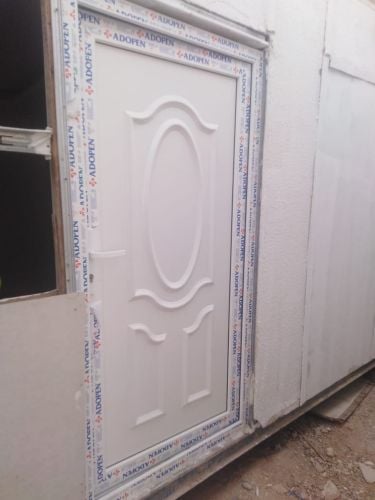 مجالس مجددة بالكامل